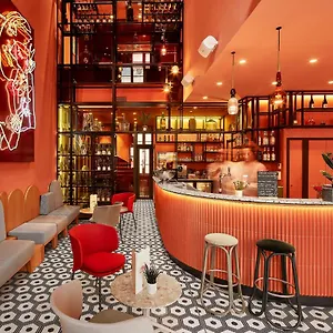 4* מלון De Cambis Western Premier Collection
